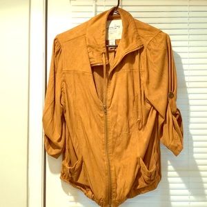 Brown suede 3/4 sleeve jacket